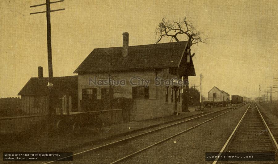 Postcard: Railroad Station, Hampton Falls, N.H.